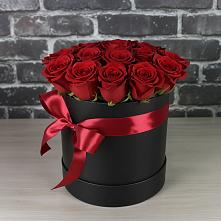 Цветочная композиция из Розы в шляпной коробке #REPLACE_PRED# Поселок НИИРП
